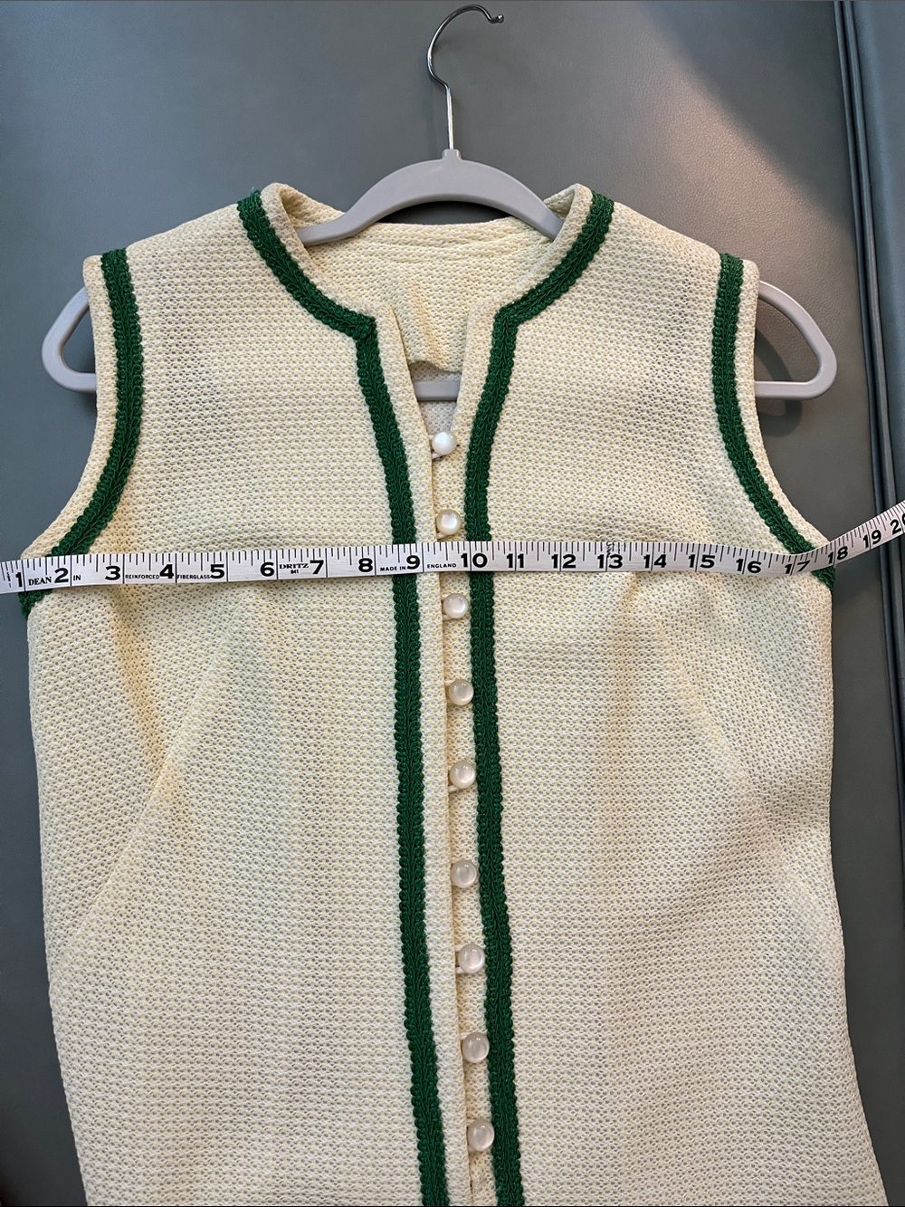 Yellow Sleeveless Shift Dress with Green Trim - Picture 6 of 6